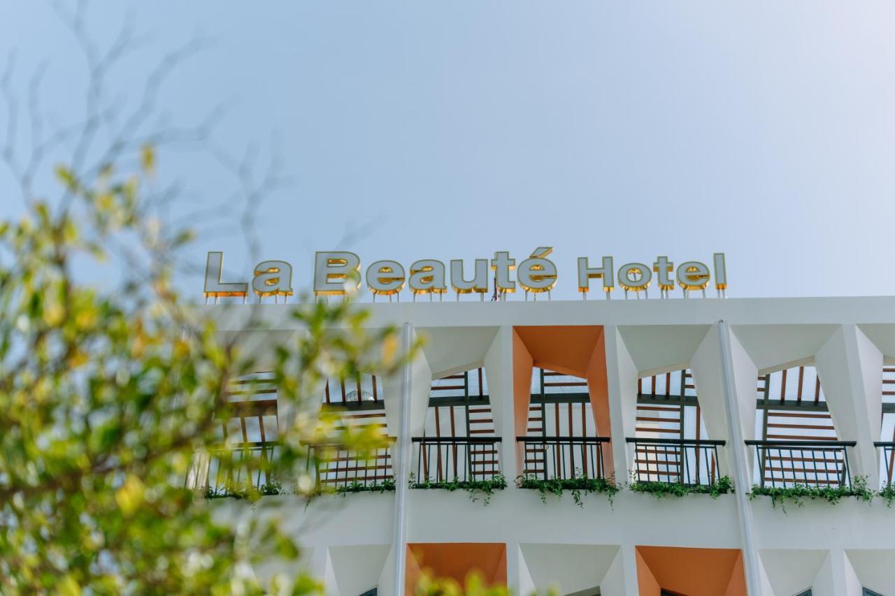La Beaute Hotel Куи Нхон Екстериор снимка